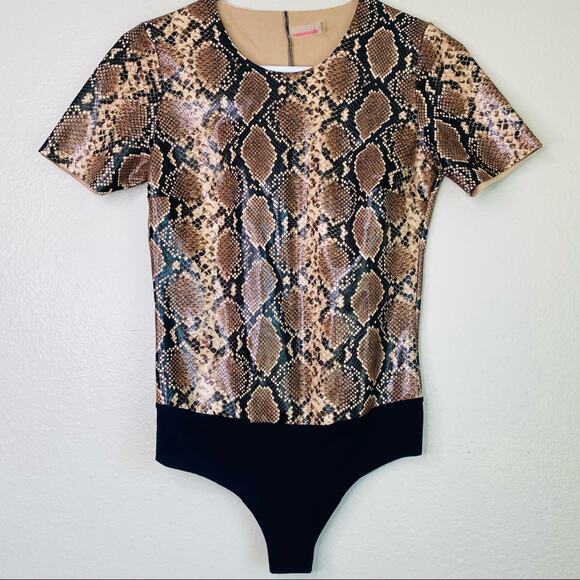 Commando Faux Leather Snakeskin Embossed Bodysuit - Picture 4 of 9